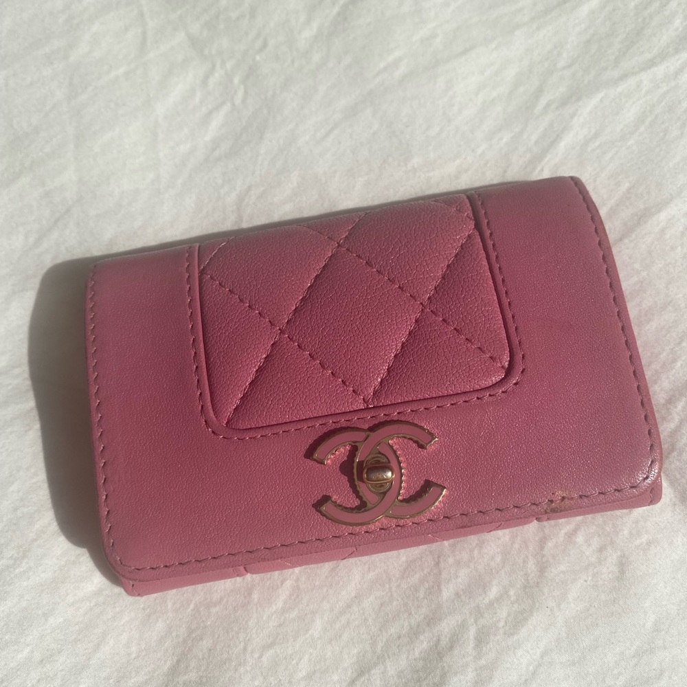 Chanel Flap Card Holder - 4.5 x 3 x 1 pink, gold hardware - quilted 2020